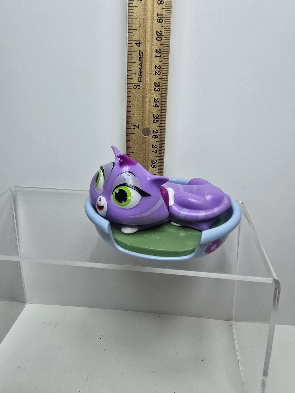 Disney Junior Puppy Dog Pals Hissy Purple Cat Figure